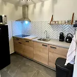 In With Terrace Дом отдыха