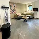 In With Terrace Дом отдыха *