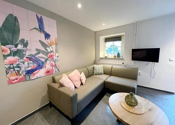 In Voerendaal With Terrace بيت للعطل