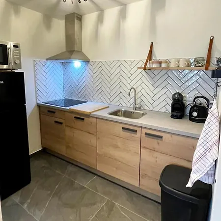 In Voerendaal With Terrace Hébergement de vacances