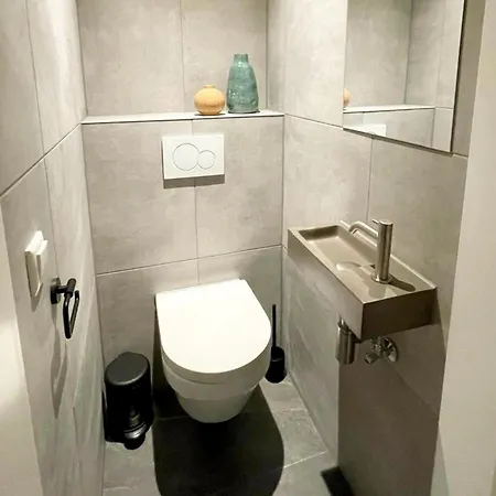 In Voerendaal With Terrace Hébergement de vacances *